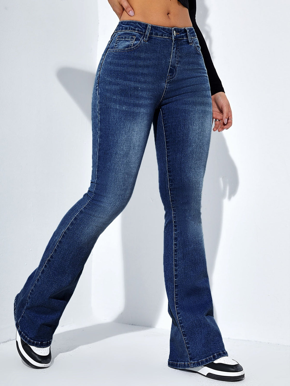 Jeans Di Colore Solido Con Tasche