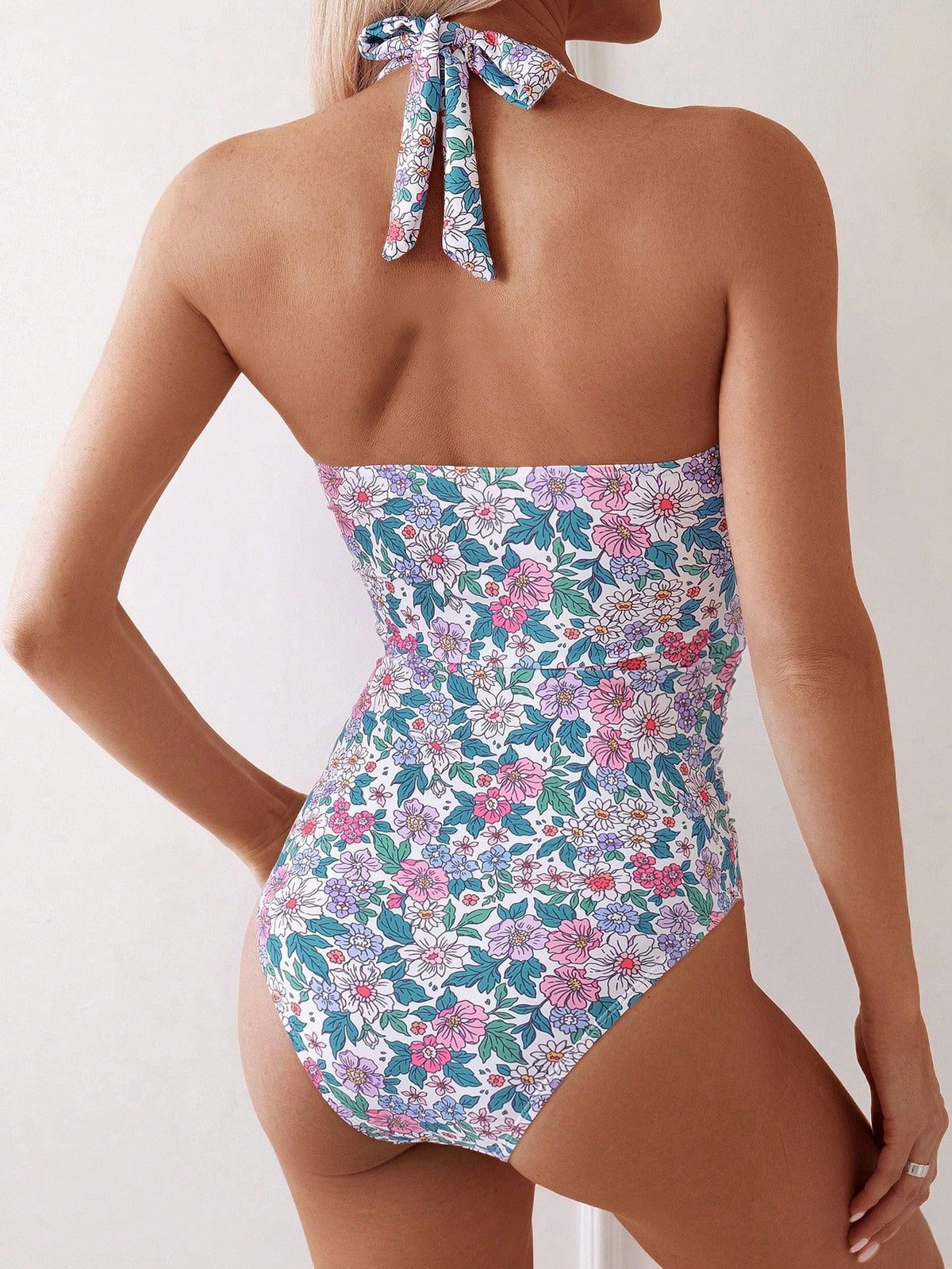 Costume Da Bagno Intero Con Scollo A V Profondo Floreale Con Scollo Allamericana Con Vita Arricciata E Stampa Casuale Per La Spiaggia Estiva