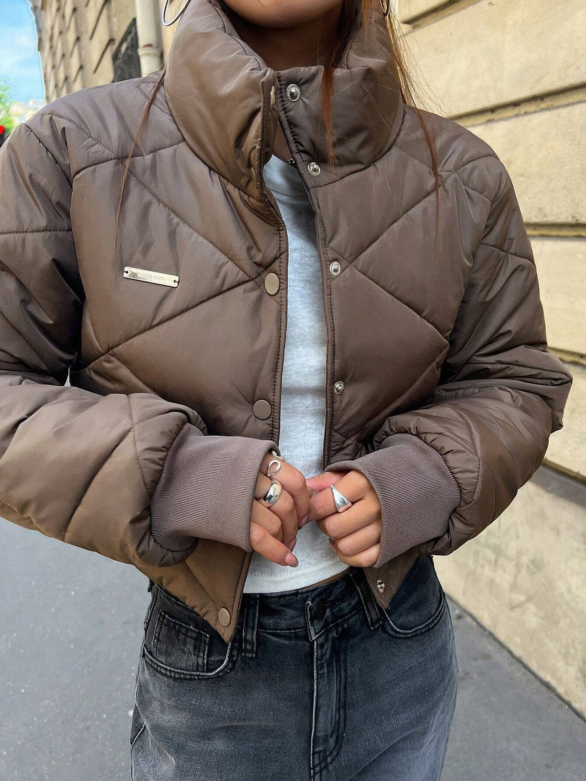 Cappotto Spesso Imbottito Con Bottoni A Pressione, Dettaglio Lettera Cucita Sulla Parte Anteriore