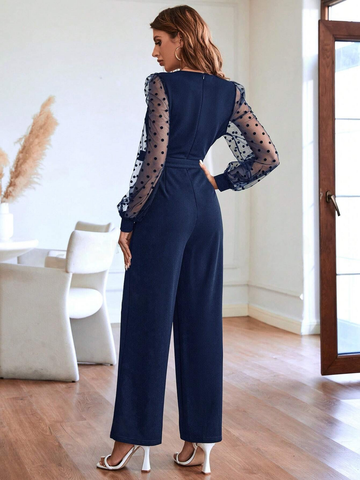 Jumpsuit in tulle manica a lanterna con cintura
