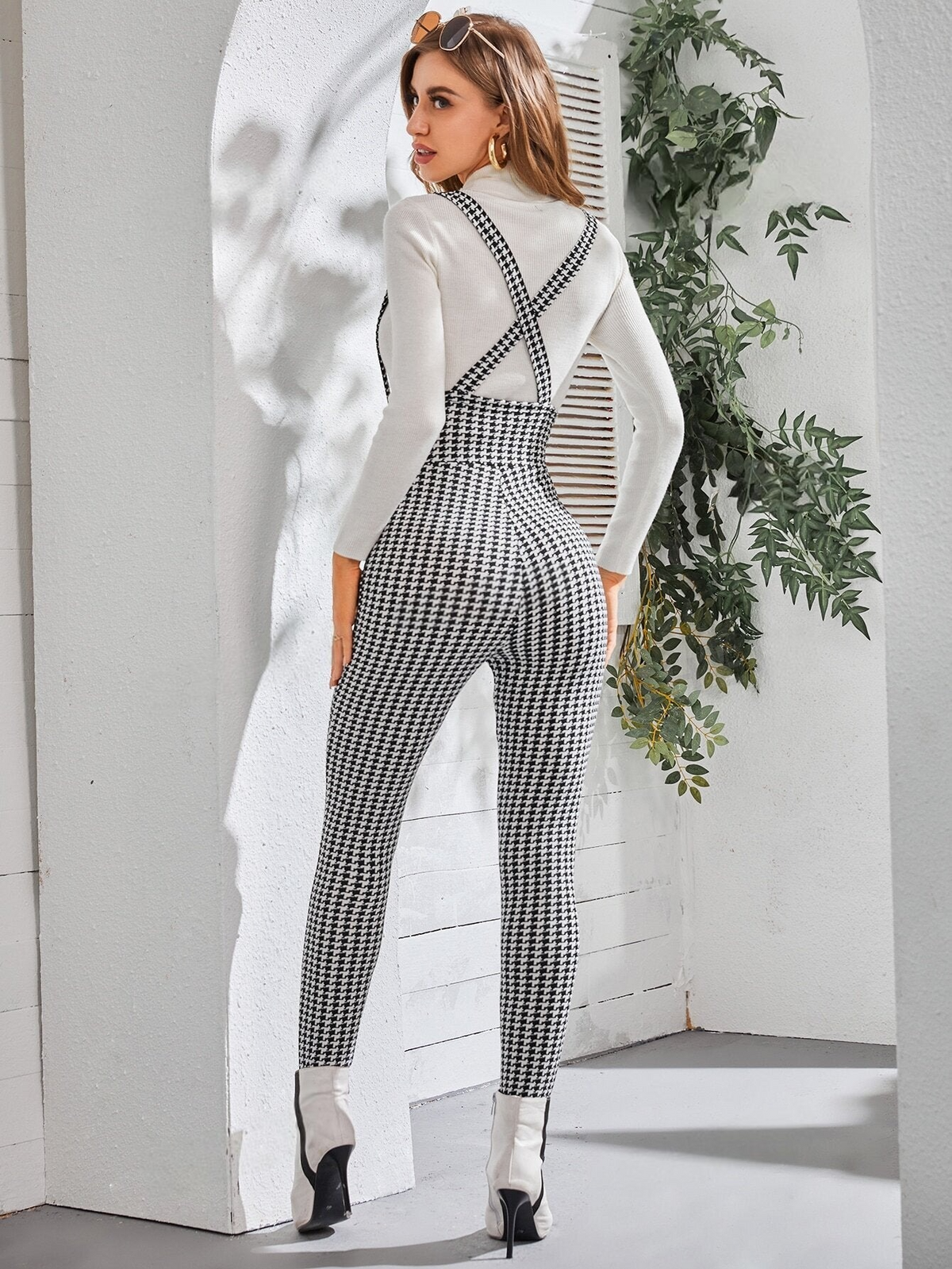 Tuta scamiciato pied de poule indietro a croce vita alta Skinny