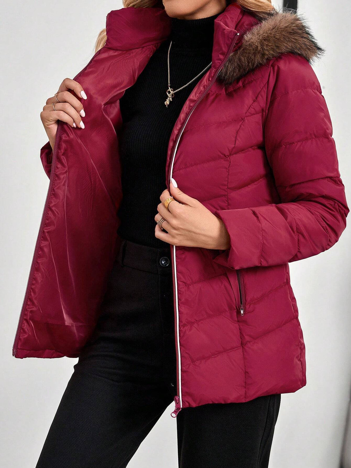 Abbigliamento autunnale da donna, giacca imbottita con cappuccio e colletto in pelliccia per l'inverno