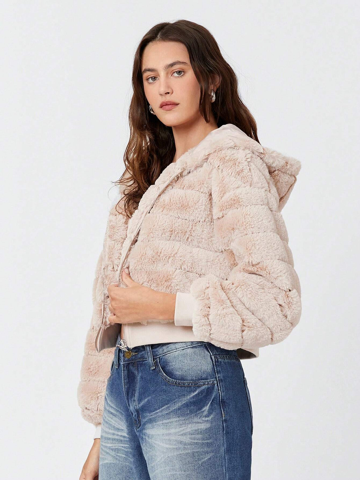 Cappotto con zip con cappuccio morbido