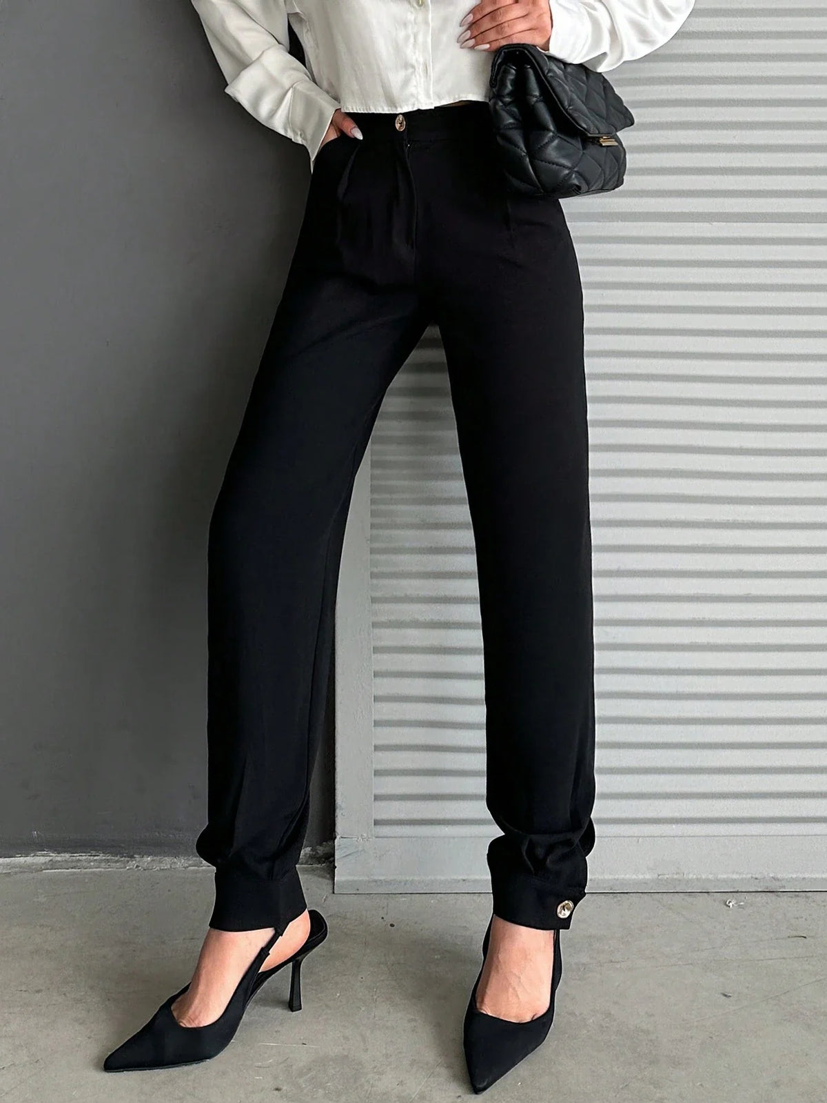 Pantaloni Da Completo Con Dettaglio Bottoni