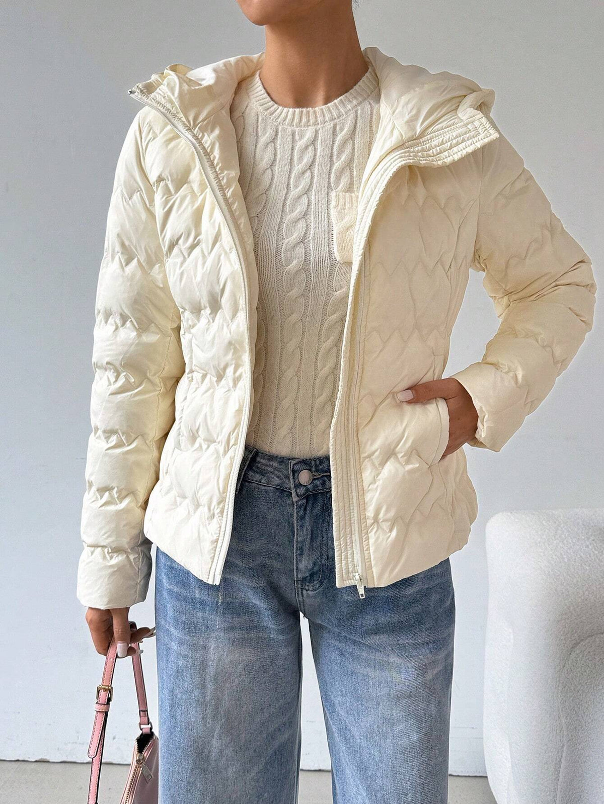 Giacca imbottita con cappuccio a maniche lunghe con chiusura lampo, stile minimalista, per donne