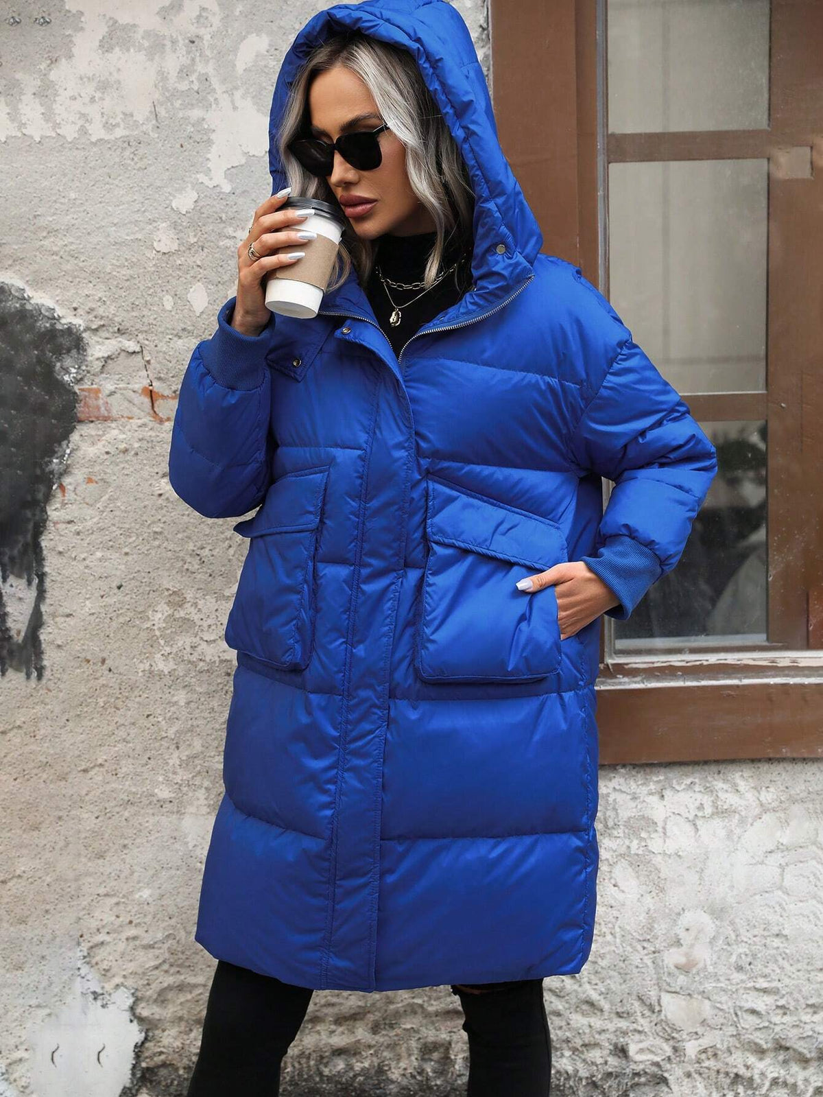 Giubbotto Lungo Imbottito Con Cappuccio Blu