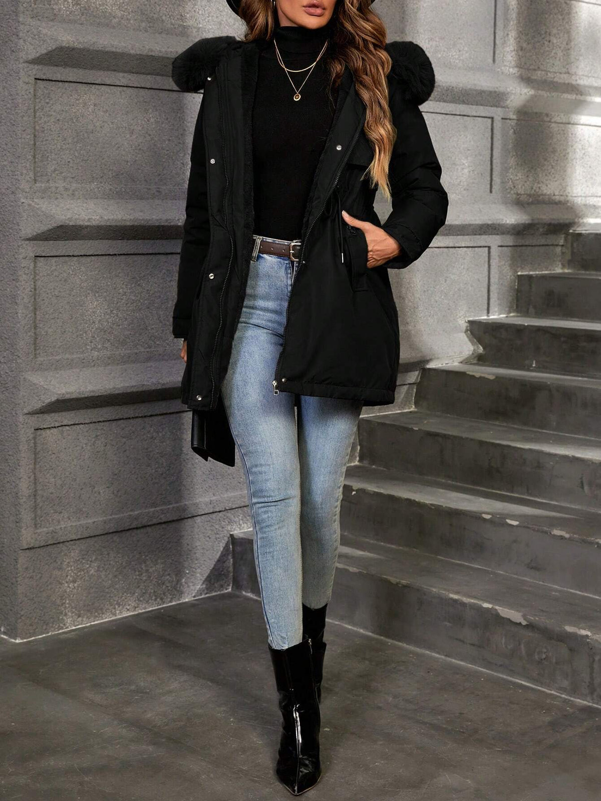 Cappotto parka con coulisse a vita bordo sfocato con cappuccio con zip