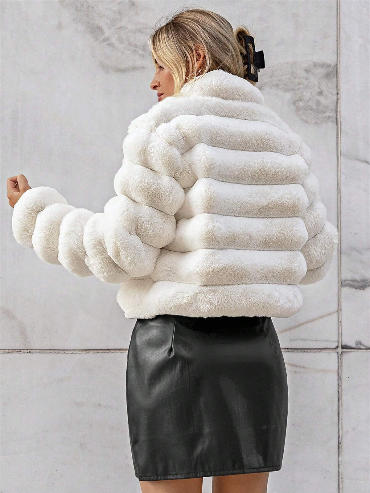Cappotto monocolore aperto davanti morbido